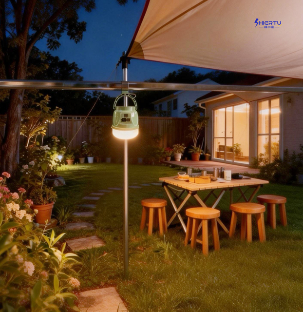 ShiErTu Multifunctional Solar Charging Outdoor Camping Bulb Lamp-881